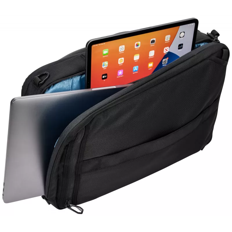 Kuprinė Thule Accent Convertible 17L — juoda, 17 L talpa, transformuojama nešimo sistema