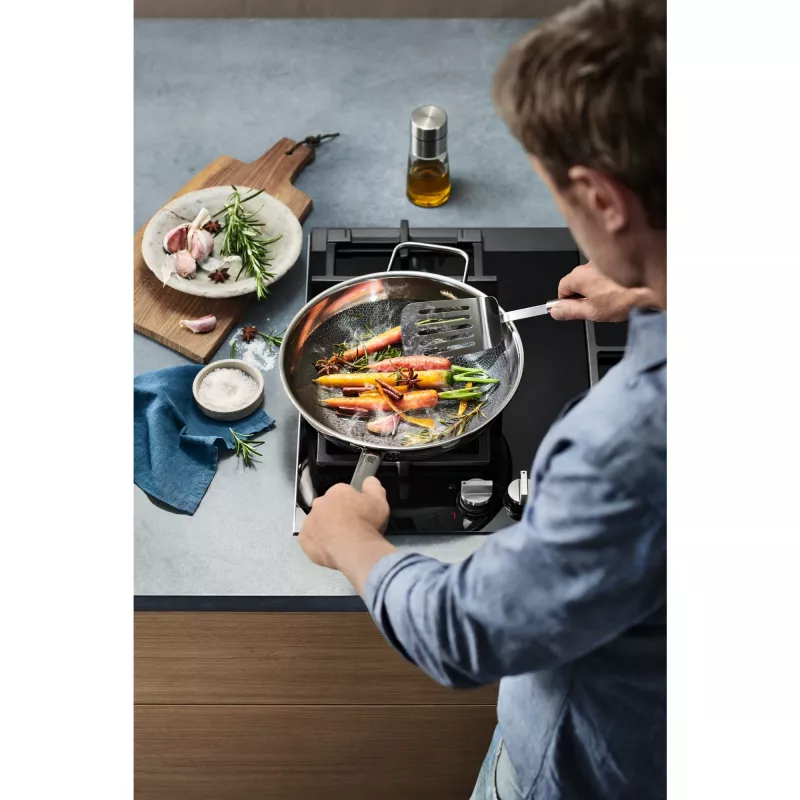 WMF 1756486411 keptuvė 28 cm, juoda, nerūdijantis plienas, aliuminis