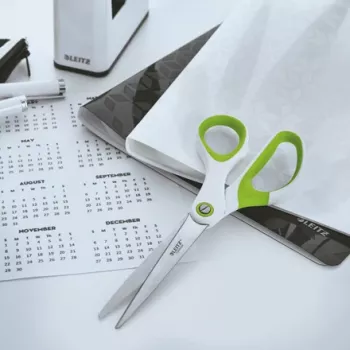 Leitz WOW Titanium biuro žirklės 205 mm, suaugusiems, tiesus pjūvis, žalios, baltos, nerūdijantis plienas