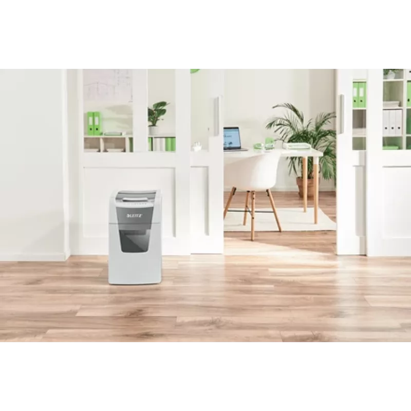 Leitz IQ Autofeed Office 150 automatinis popieriaus smulkintuvas P5, mikro smulkinimas, 22 cm, 2 x 15 mm, 44 l, 500 lapų, 55 dB