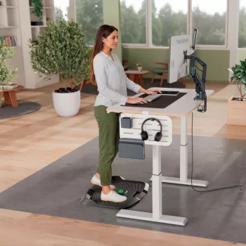 Leitz Ergo Active ergonominis stovėjimo kilimėlis nuovargiui mažinti, stačiakampis, juodas, poliuretanas, 605 x 681 mm