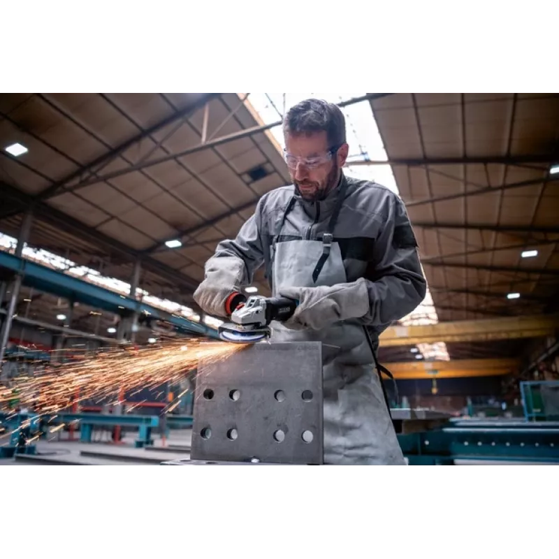 Bosch GWS 17-150 PS PROFESSIONAL kampinis šlifuoklis 15 cm 9700 RPM 1700 W 2,4 kg