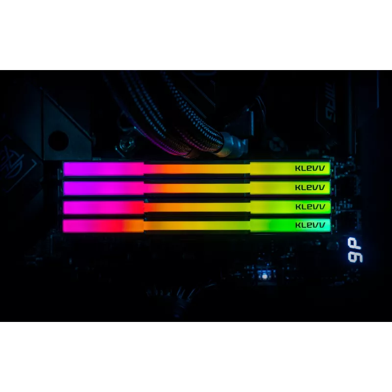 Klevv CRAS V RGB 64GB (2x32GB) 6000MHz CL30 DDR5 atminties rinkinys 30-36-36-76