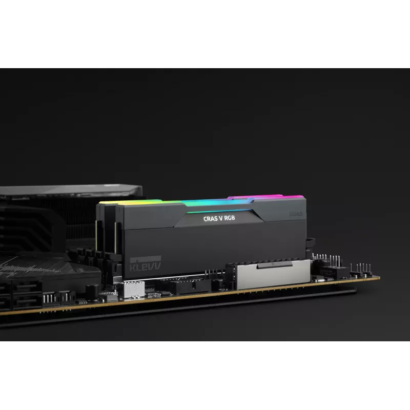 Klevv CRAS V RGB 64GB (2x32GB) 6000MHz CL30 DDR5 atminties rinkinys 30-36-36-76