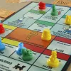 Monopoly Knockout – Šeimyninis vakarėlių žaidimas