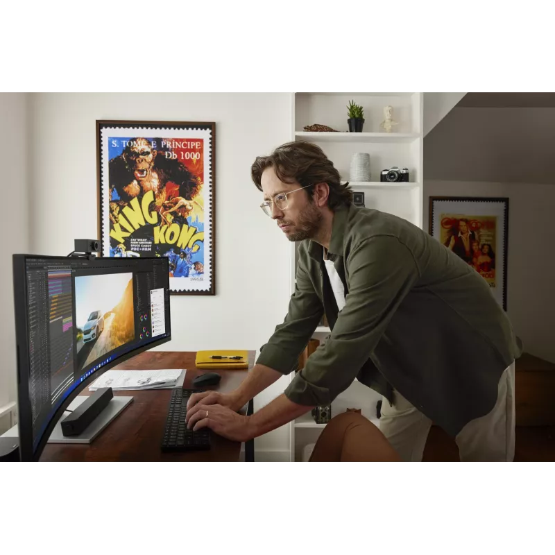 Monitorius HP E45c G5 44,5 colio lenktas Dual QHD LCD 5120 x 1440