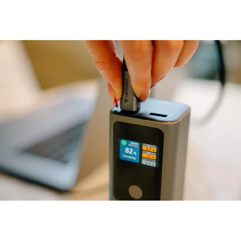 Nešiojama baterija Verbatim Charge ´n´ Go Powerbank 27000 mAh