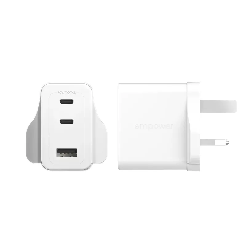 PanzerGlass empower™ by ® Turbo 70W kelių įrenginių įkroviklis su 2 x USB-C + USB-A | UK kištukas | sidabriškai baltas