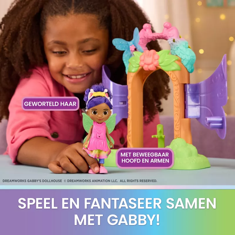 Gabby's Dollhouse Fairylandia stebuklingas transformuojantis žaidimų rinkinys su lėlės namelio aksesuarais, 3+ metų