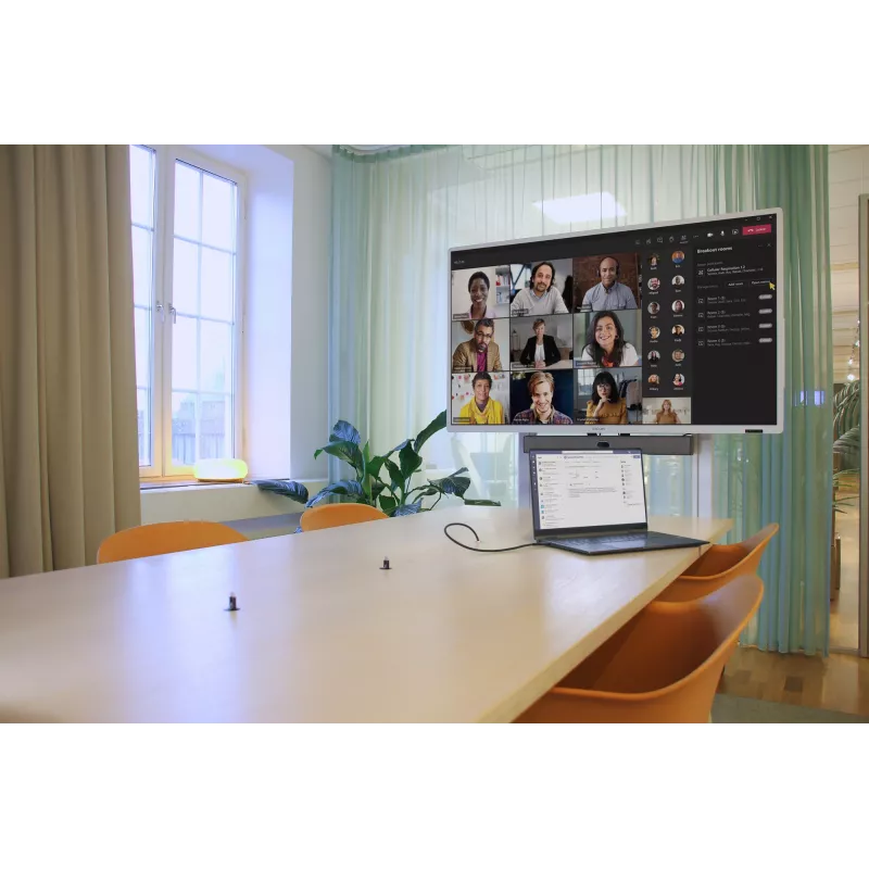 Ištraukiamas LED lizdas Ochno O-POS-LED-AL-1 – aliumininis maitinimo lizdas su apšvietimu