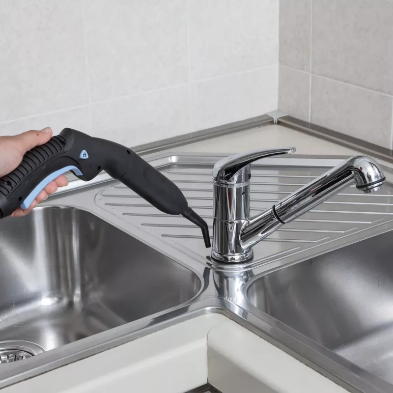 Ariete 4147 XSteam no stop – daugiafunkcis tempiamas garinis valytuvas, paruoštas per 4 minutes, naikina 99,9 % mikrobų ir bakterijų, su priedų rinkiniu