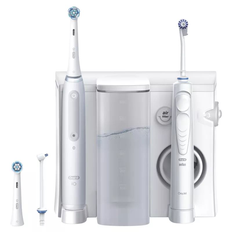 Oral-B iO4 & OxyJet burnos priežiūros centras, baltas