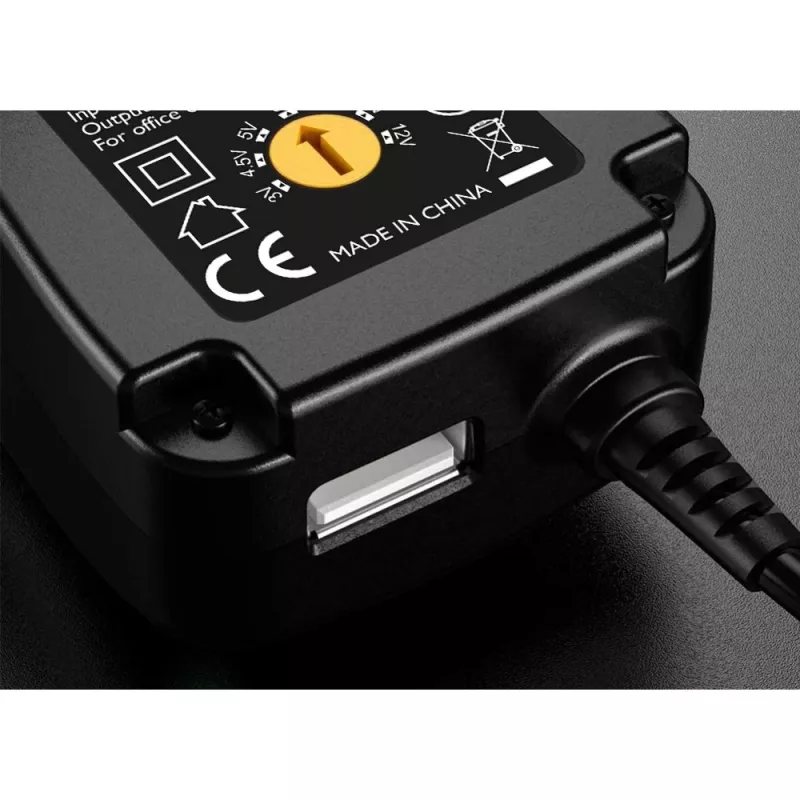 Techly IPW-NTS1000G2 universalus maitinimo adapteris 12 W, juodas