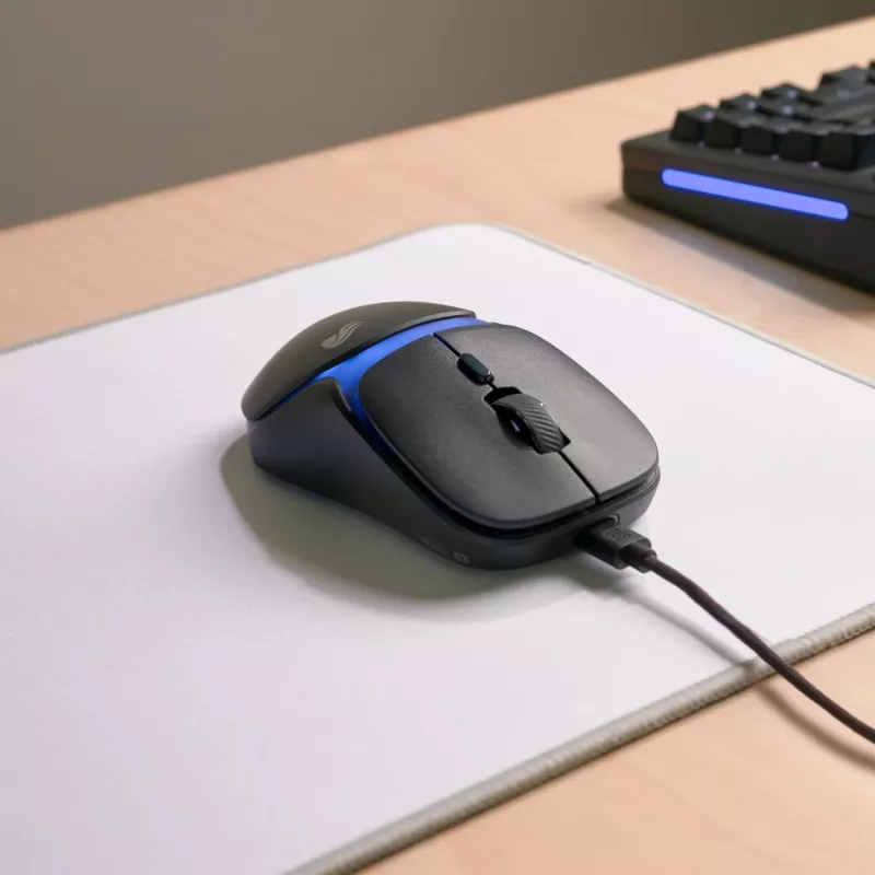 Glorious Gaming Model O3 Wired – žaidimų pelė, 54 g, optiniai jungikliai 130M, jutiklis BAMF 3.0 30K DPI, 750 IPS, juoda