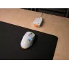 Glorious Gaming Model D3 Wireless žaidimų pelė - InfinitePlay keičiamų baterijų sistema, 8k atnaujinimo dažnis, 130 mln. paspaudimų optiniai jungikliai, itin lengva 69 g, 30K DPI optinis jutiklis, RGB - balta