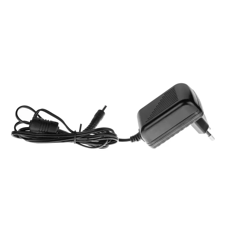 ACT Universalus maitinimo adapteris 5V 2A