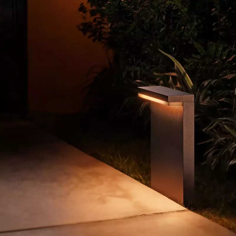 Philips Hue White and colour ambience Nyro lauko pjedestalinis šviestuvas