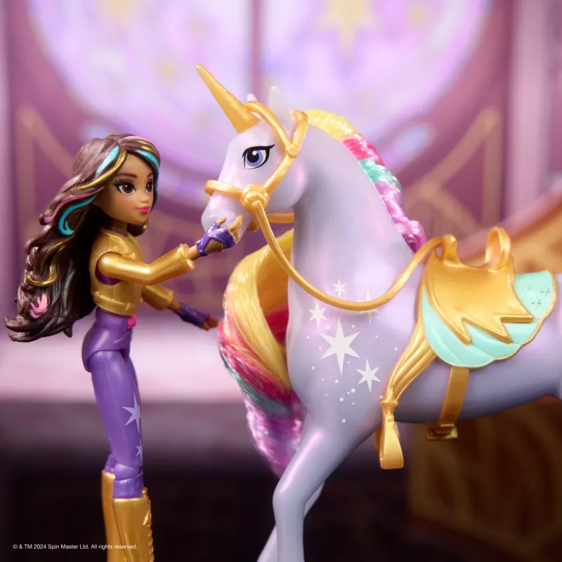 Unicorn Academy „Magic Unleashed“ nuotykių rinkinys su Sophia, Ava, Ravenzella lėlėmis, Wildstar, Leaf vienaragiais ir daugiau