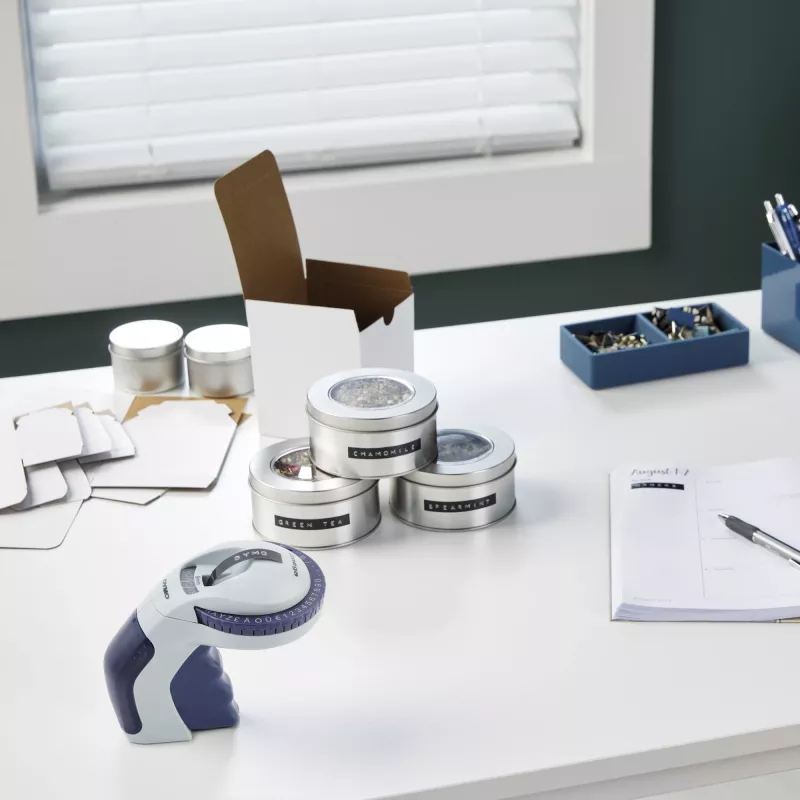 Embosser Dymo Omega 12mm – nešiojamas etikečių reljefinis spausdintuvas