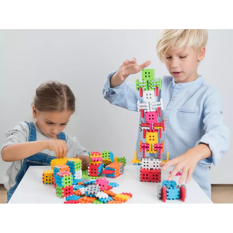 Marioinex Mini Waffle 140 – 140 detalių statybinis rinkinys, įvairiaspalvis, nuo 3 metų