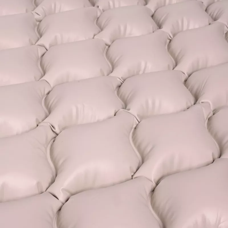 Priešgulinių pragulų burbulinis čiužinys ActionMed M100AM kintamo slėgio, vienvietis PVC 192×82×7 cm, maks. svoris 135 kg