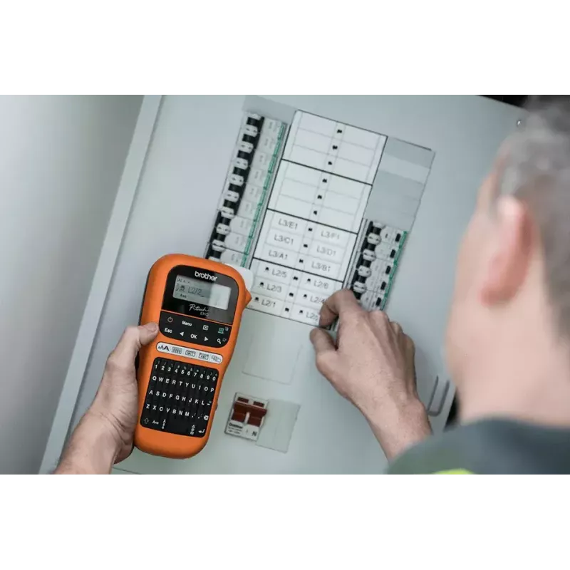 Etikečių spausdintuvas Brother PT-E110VP tiesioginis terminis spalva 180 x 180 DPI 20 mm/sek TZe QWERTY
