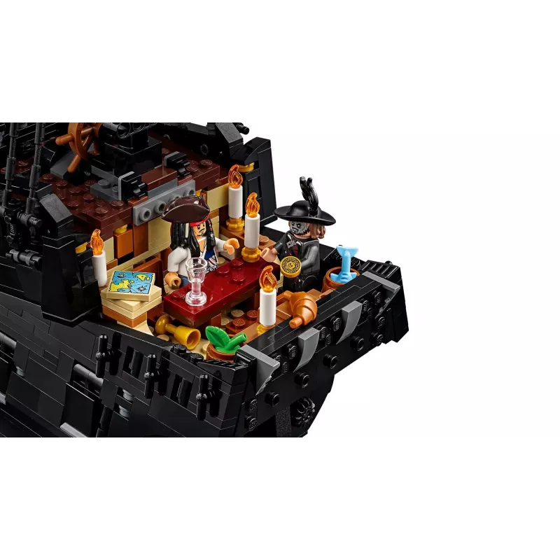 LEGO ICONS 10365 Kapitono Džeko Sparou piratų laivas