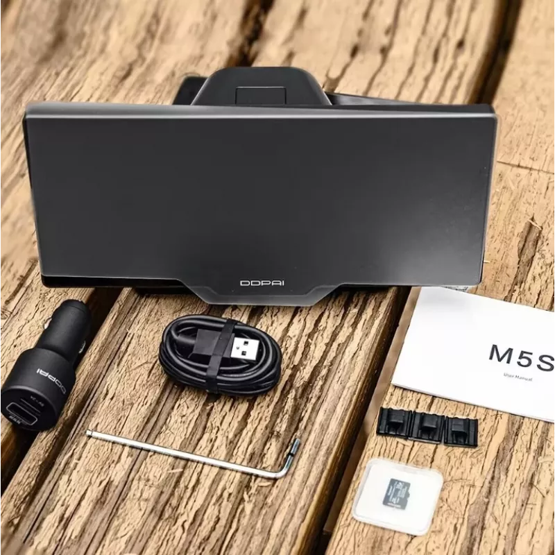 Automobilinis vaizdo registratorius 70mai DDPAI M5S su 8,9 colių lietimui jautriu ekranu, 1440p priekine kamera, Bluetooth 5.0, 5 GHz Wi‑Fi