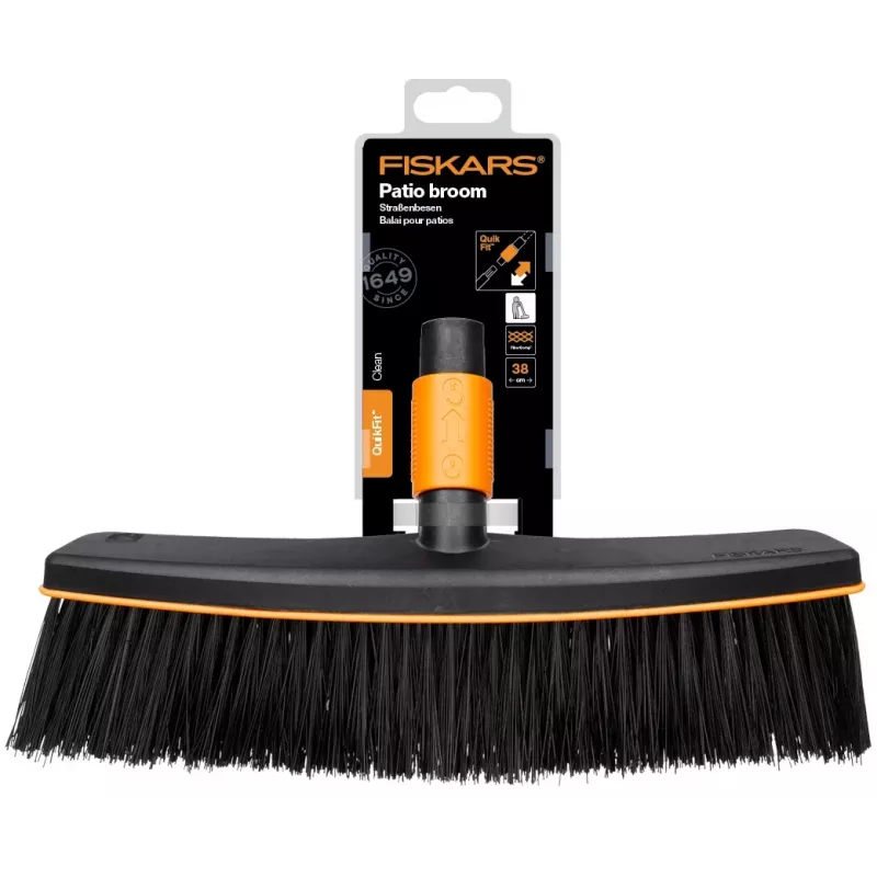 Fiskars 1001416 šluota, plastikinė, juoda ir oranžinė