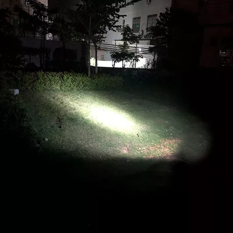 Žibintuvėlis MACLEAN MCE345 LED 3-in-1 su powerbank funkcija, 5W XM-L-T6, šalta balta 6500K, 3×18650 3.7V 4500mAh