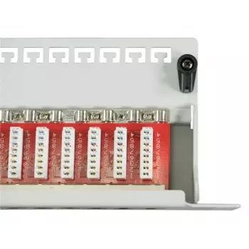 Pataisų skydelis EFB Elektronik 37666.1M, 24 prievadai, 1U, 19 colių