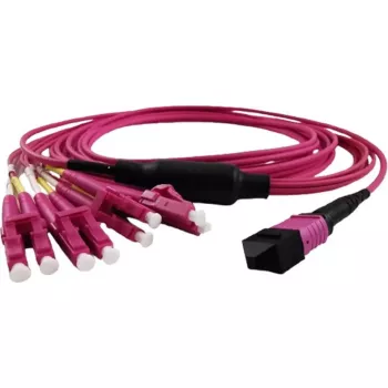 GRAFENTHAL GTOM4MPOU4LCU00500 InfiniBand šviesolaidinis kabelis 5 m MPO 4x LC OM4
