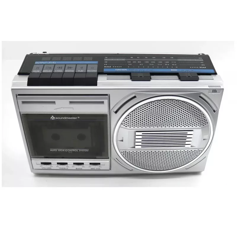 Nešiojamas kasečių grotuvas Soundmaster RR20SI – FM/MW/SW radijas, 3 W RMS, 3,5 mm ausinės, juodas/sidabrinis