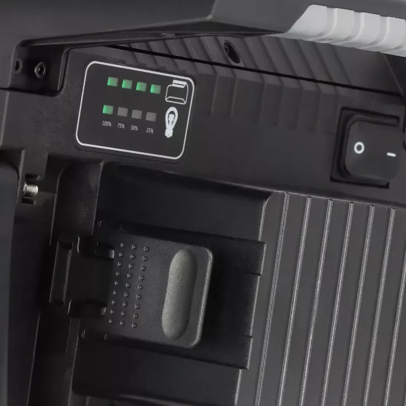 Laisvai pastatomas darbinis prožektorius Brennenstuhl Multi Battery 27 W LED 3150 lm Juodas