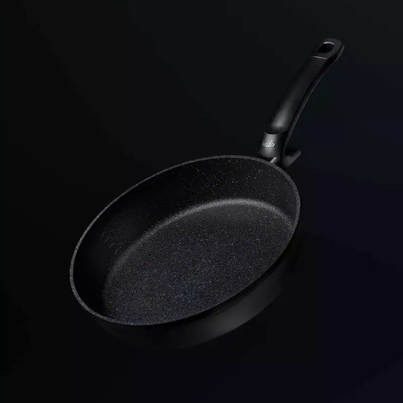 Visiems tikslams skirta keptuvė Fissler Adamant Comfort apvali 20 cm juoda