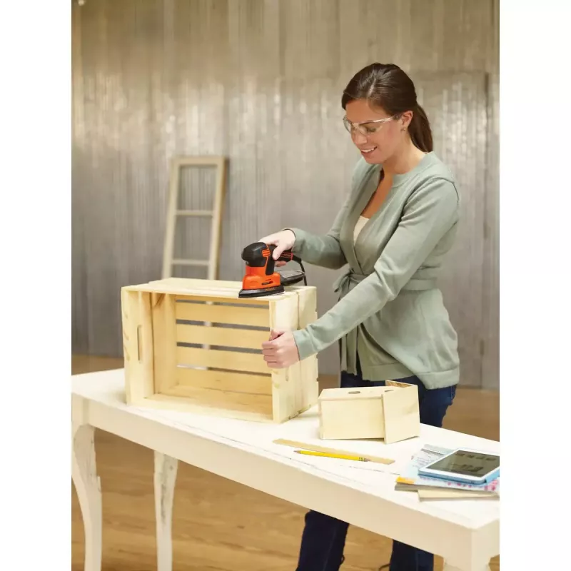 Osciliacinis šlifuoklis Black & Decker KA2000-QS