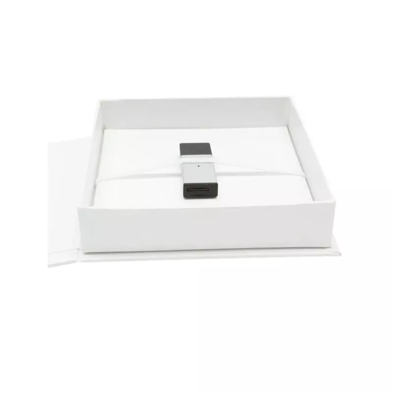 Foto dėžutė Deknudt S66DJ4 balta, dirbtinė oda, 130 mm
