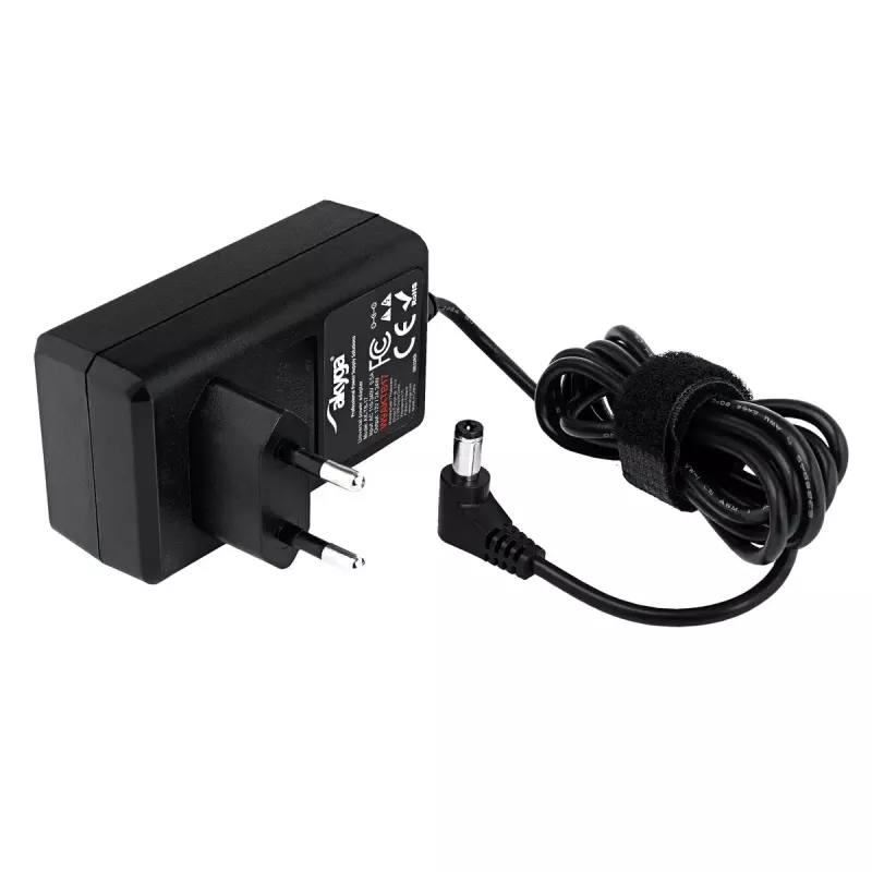Akyga AK-TB-17 universalus maitinimo adapteris, 12 V, 2 A, 24 W, 5,5 x 2,1 mm, 1,4 m