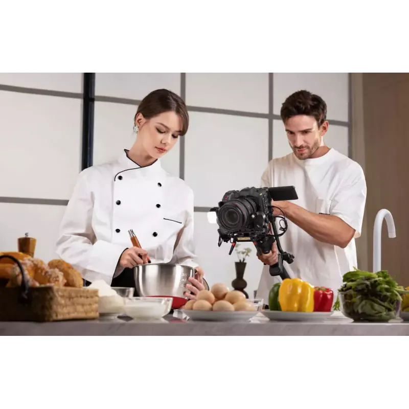 Gimbal Zhiyun Crane 4 3 ašių stabilizatorius iki 10 val. baterijos veikimo laiko