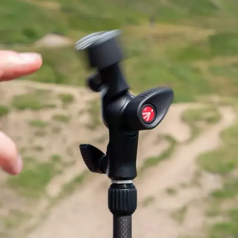 Manfrotto MLH1HS-2 pakreipiamoji galvutė su šaltojo bato jungtimi ir skėčio laikikliu