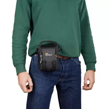 Dėklas diržui Lowepro Adventura SH 115 III juodas su petneša