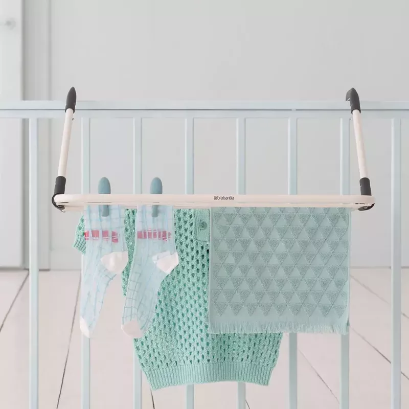 Sausintuvas su segtukais Brabantia 102769 Juoda Sidabrinė 710 mm