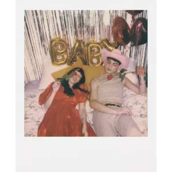 Analoginė momentinė kamera POLAROID Now Gen 3 Geltona 9158