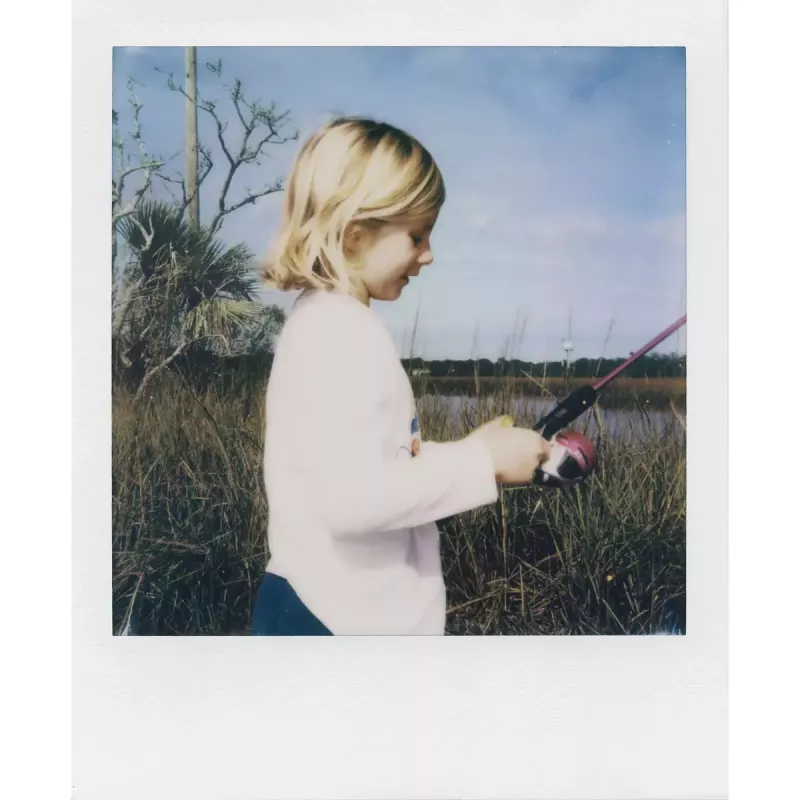 Analoginė momentinė kamera POLAROID Now Gen 3 Geltona 9158
