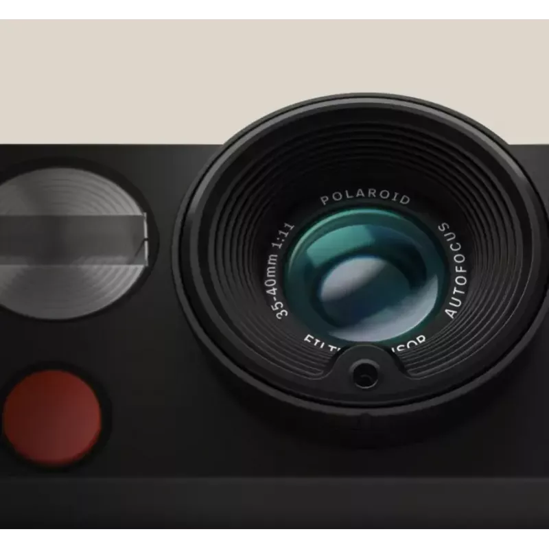 Polaroid Now Momentinė kamera 3 kartos violetinė su automatiniu fokusavimu 0,4–1,3 m