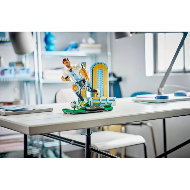 LEGO Editions 43015 Lionel Messi – futbolo legenda