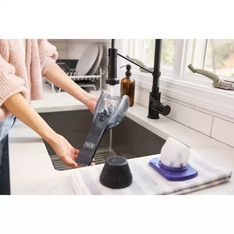 Nešiojamas dulkių siurblys Black & Decker DVD320BP, be maišelio
