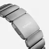 NOMAD Stratos Band – titano apyrankė Apple Watch 49mm su FKM įdėklu (natūralus titanas, juodas FKM)