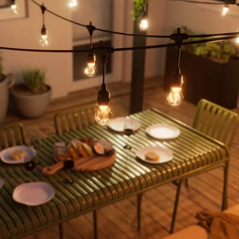 Nanoleaf Essentials Smart Multicolour Outdoor Stri – išmanioji lauko LED juosta (15 m, IP65, 16 mln. spalvų)