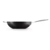 Le Creuset kietintas nelipnus wok 30 cm juodas/sidabrinis